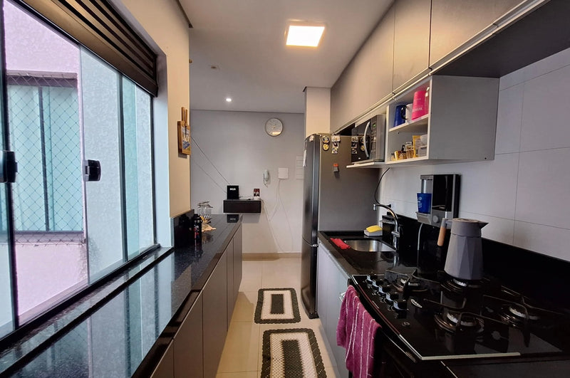 Cobertura mobiliada com área gourmet