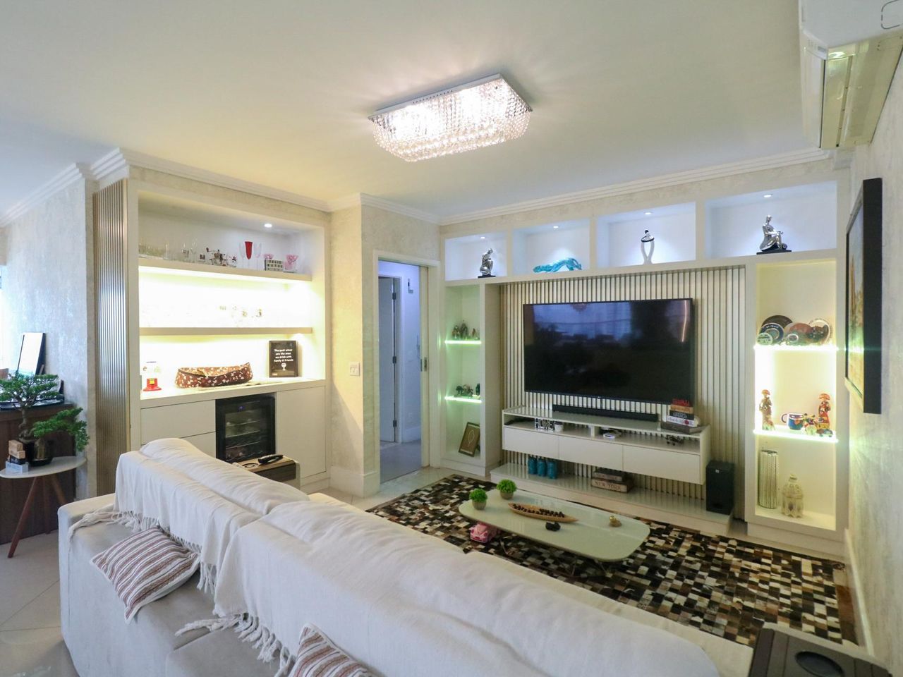 Apartamento de 153 m² com closet e banheira no Santa Paula, foto 2