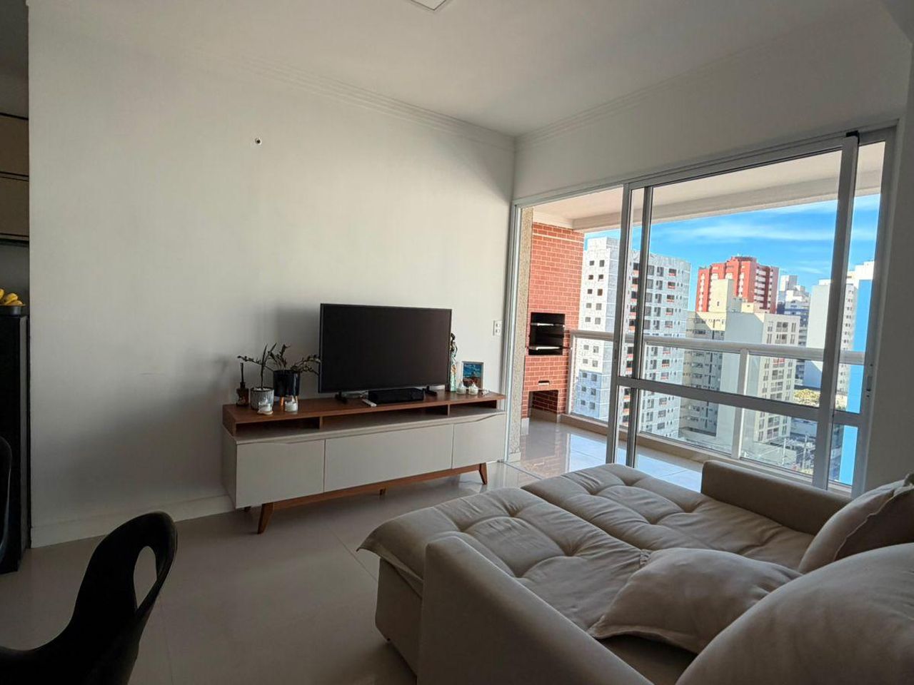 Apartamento de 77 m² com varanda gourmet no Santa Paula, foto 1