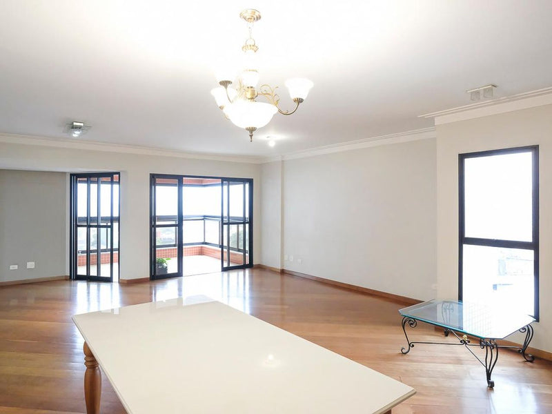 Apartamento de 163 m² com closet no Barcelona, foto 1